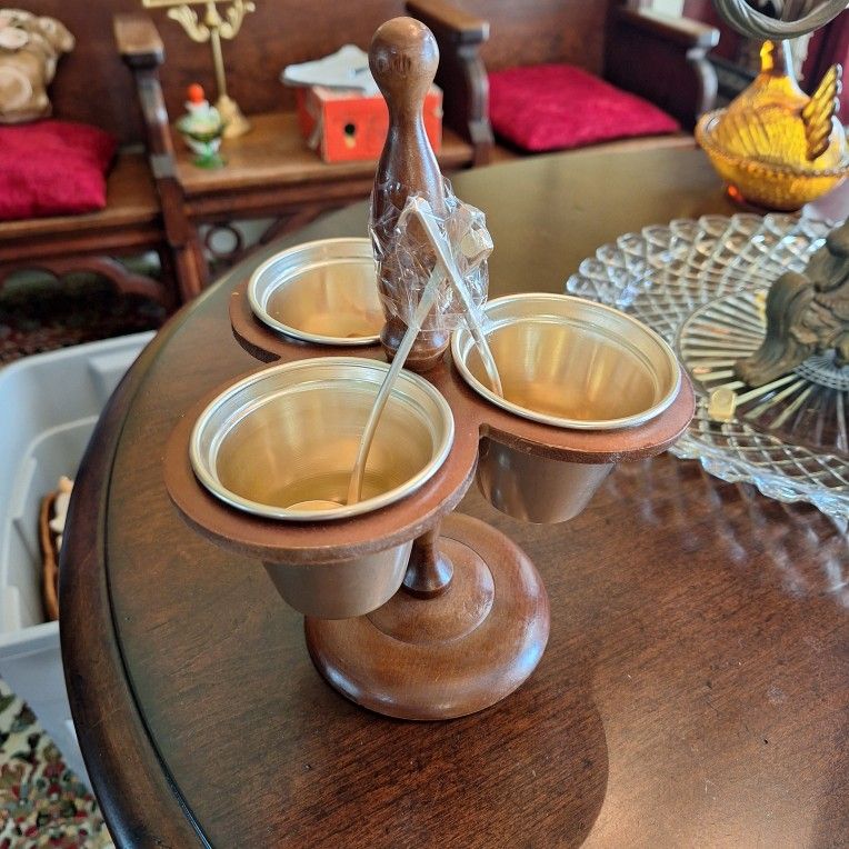 VINTAGE ENESCO WOOD & COPPER CONDIMENTS CADDY & SPOONS