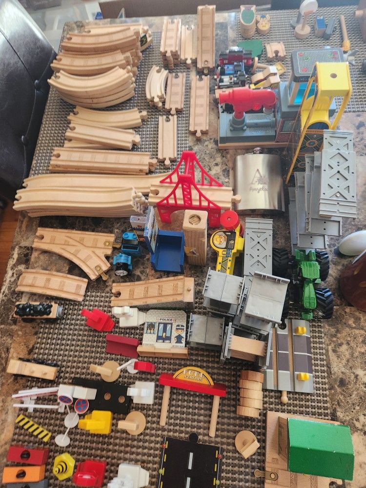 78 Piece Train Set (Location In Description)