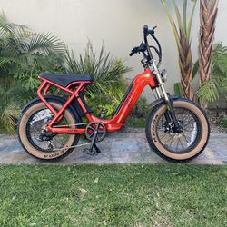 Buzz Drone Moto-stye E-bike