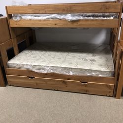 Twin Full Bunkbed Real wood Bunkbed