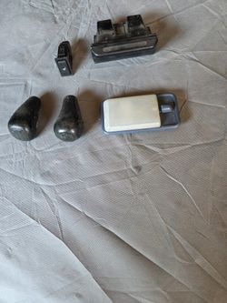 1994 HONDA ACCORD ASHTRAY,INTERIOR CURTIOUS INTERIOR LIGHT,HEATED SEAT SWITCH SHIFT KNOBS