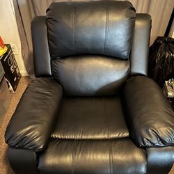Black Leather Couch 