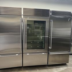 Sub Zero 36”Wide Built In Stainless Steel Glass View Bottom Freezer Refrigerator 