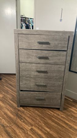 Five drawer dresser