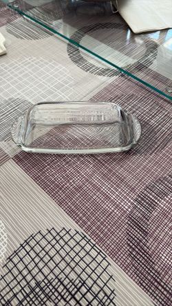 Glass butter dish in excellent condition