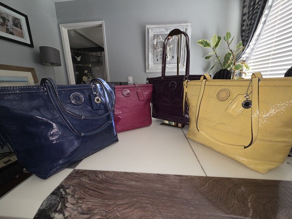 4 pcs COACH Stitch Signature Patent Leather Tote Bag