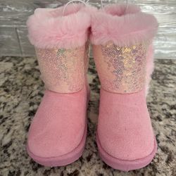 Stepping Stones Faux Fur Boots w/Sequins