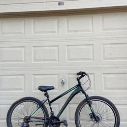 Schwinn Sidewinder Mountain Bike – 26” Wheels – 21-Speed – Front Suspension Bicycle