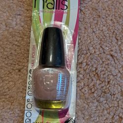 Brand New LA Nails Light Pink Polish