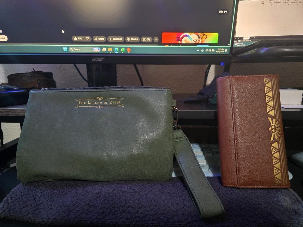 Legend Of Zelda Clutch Bag And Wallet