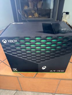 Xbox x 1TB