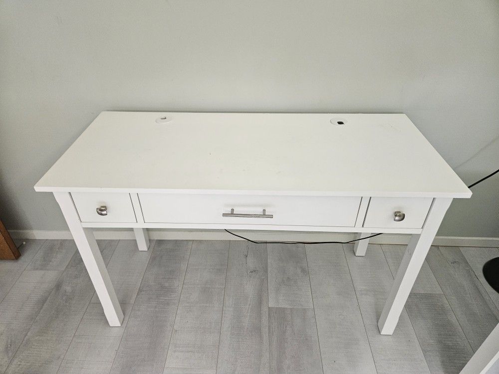 Desk, White Wood