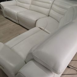 SECTIONAL GENUINE LEATHER RECLINER ELECTRIC WHITE COLOR.. DELIVERY SERVICE AVAILABLE 💥🚚✅
