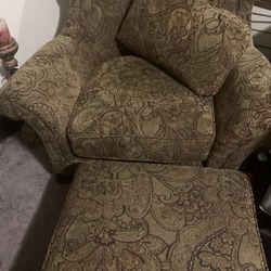 Large Chair With Ottoman