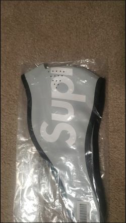 Supreme Face Mask