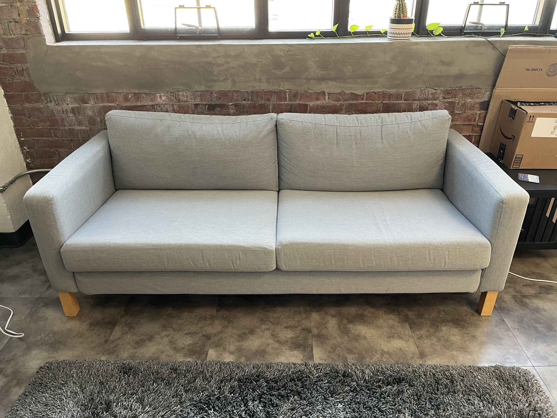 Grey Fabric 3-Seater Couch - Good Condition - 