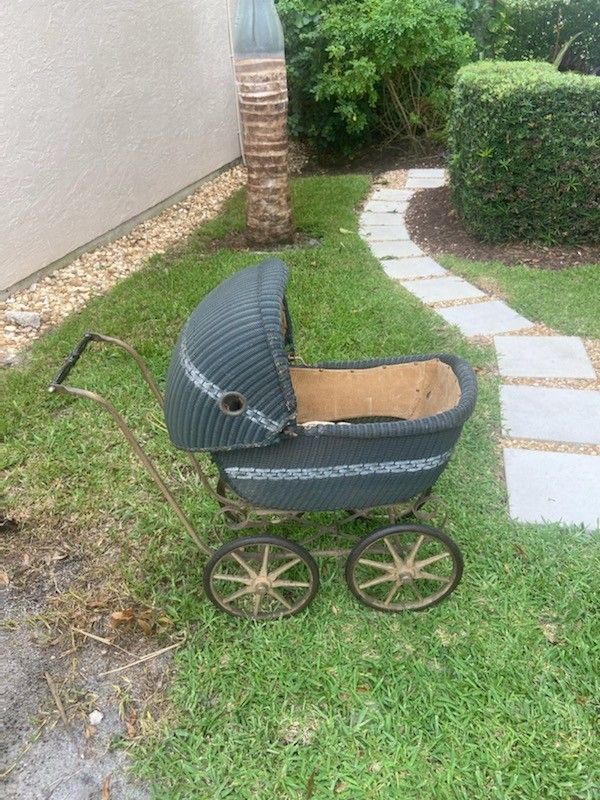 Vintage Baby Doll Pram