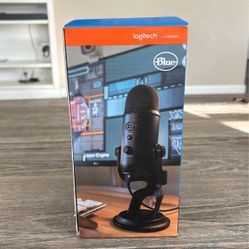 Yeti Blue USB Mic With Blue Voice