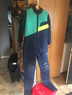 Go Sport Wetsuit