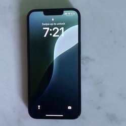 IPHONE 13 USED LESS THAN ONE MONTH! LIKE NEW