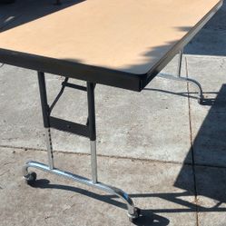 Table With Folding Legs And Adjustable Height