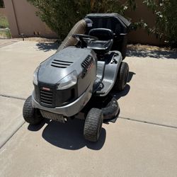 42” Craftsman Riding Mower 7.5 Silver Series