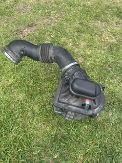 2017-2019 F250 Stock OEM Air Intake System