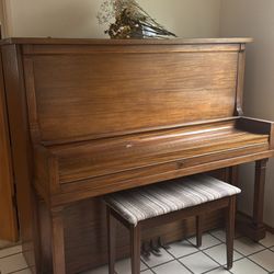 Piano - donation