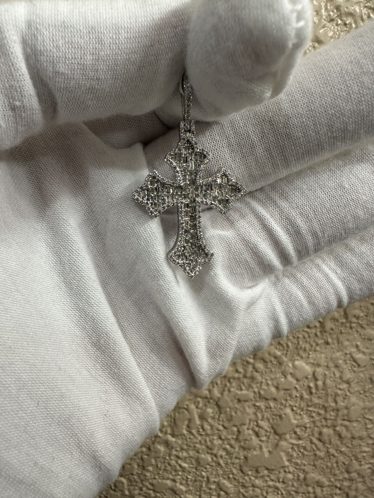 10k Cross Vs Diamonds