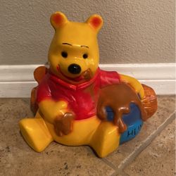 Disney Winnie Pooh Coin Bank Piggy 