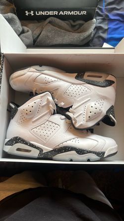 Jordan 6s  Size 11