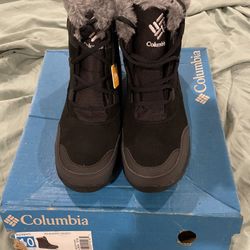 Women’s Columbia Winter Boots