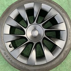 Tesla Model Y Rim 20
