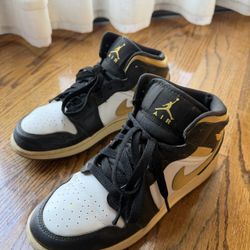 Air Jordan Mid Black/Pollen 6Y