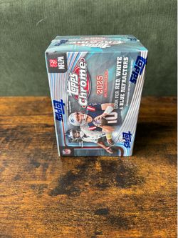 Topps chrome 2025 blaster box NFL Football sealed