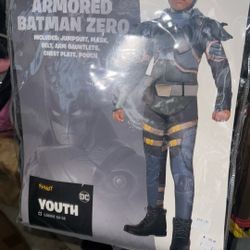 Youth Kids Batman Jumpsuit Más Beltran Gauntlets Chest Plate Pouch Brand New Size Large 12-14