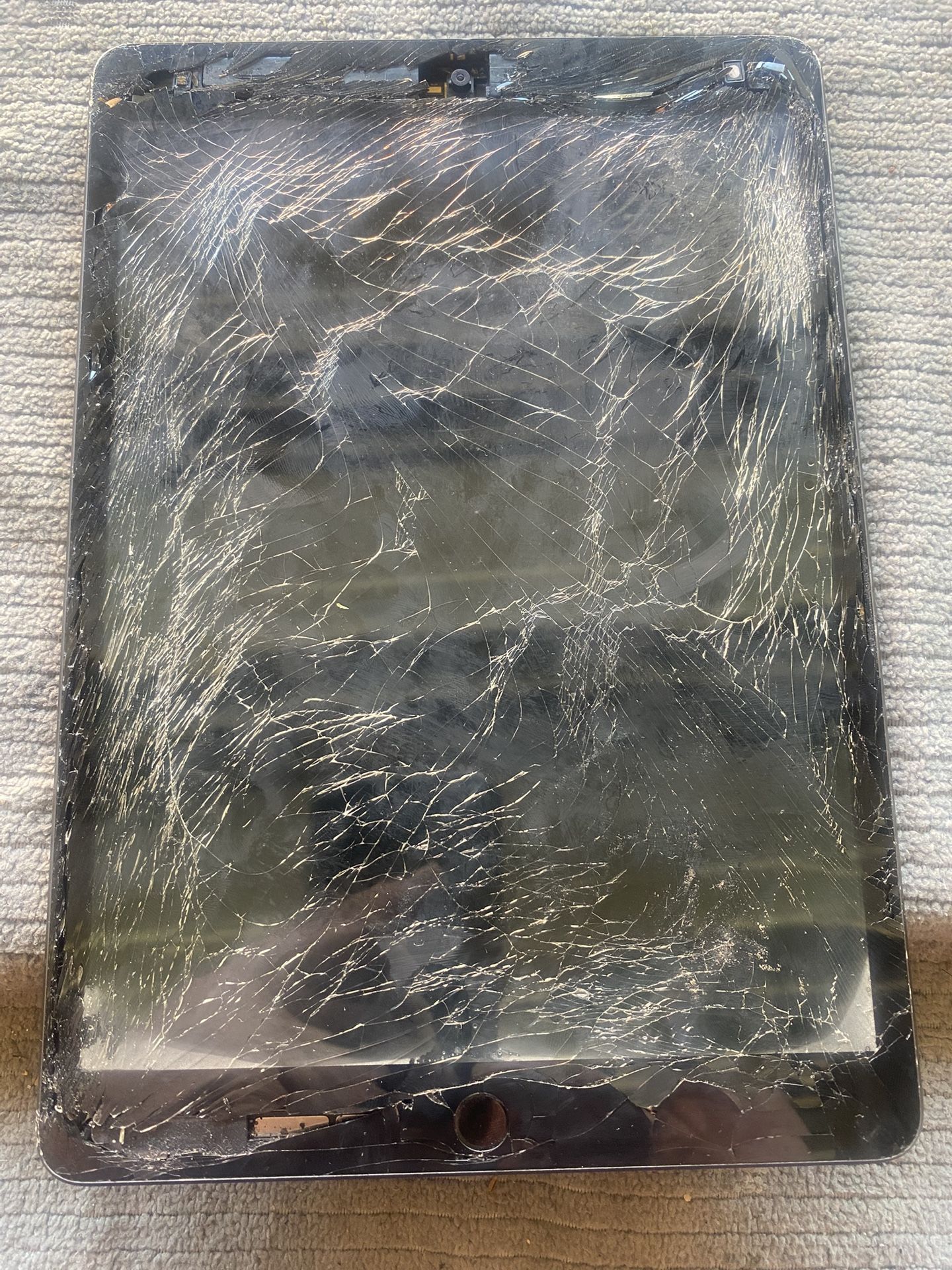 Apple iPad 10.2" A2603 Space Gray Parts Only!!! Accepting Offers