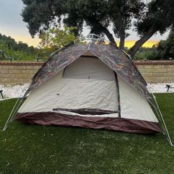 NEW Easy Up Camping Tent Pop Open Camping Tent