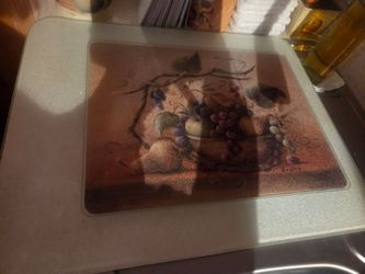 Set of 2 cutting boards 1 plain large, decorated medium set $15 total