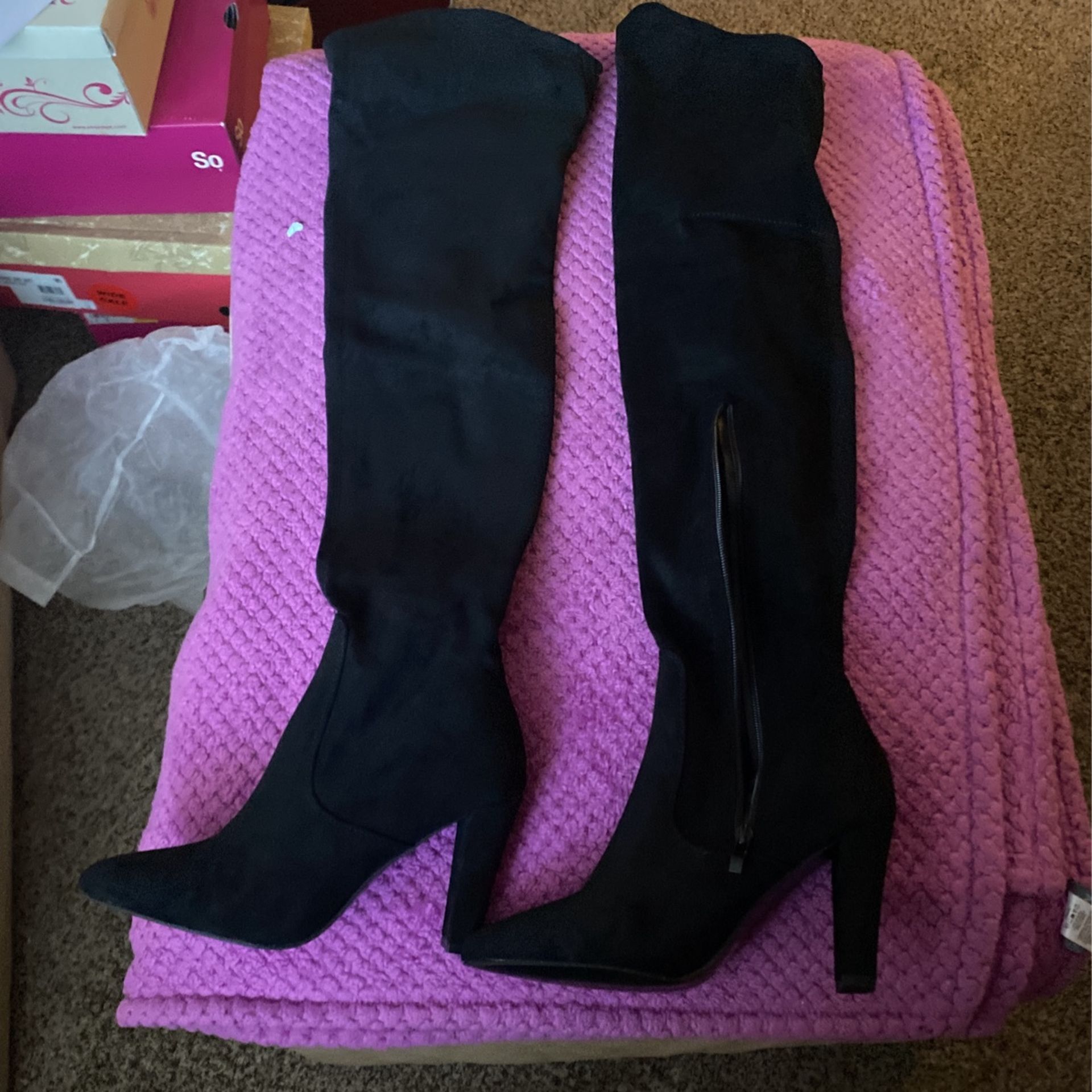Black Boot