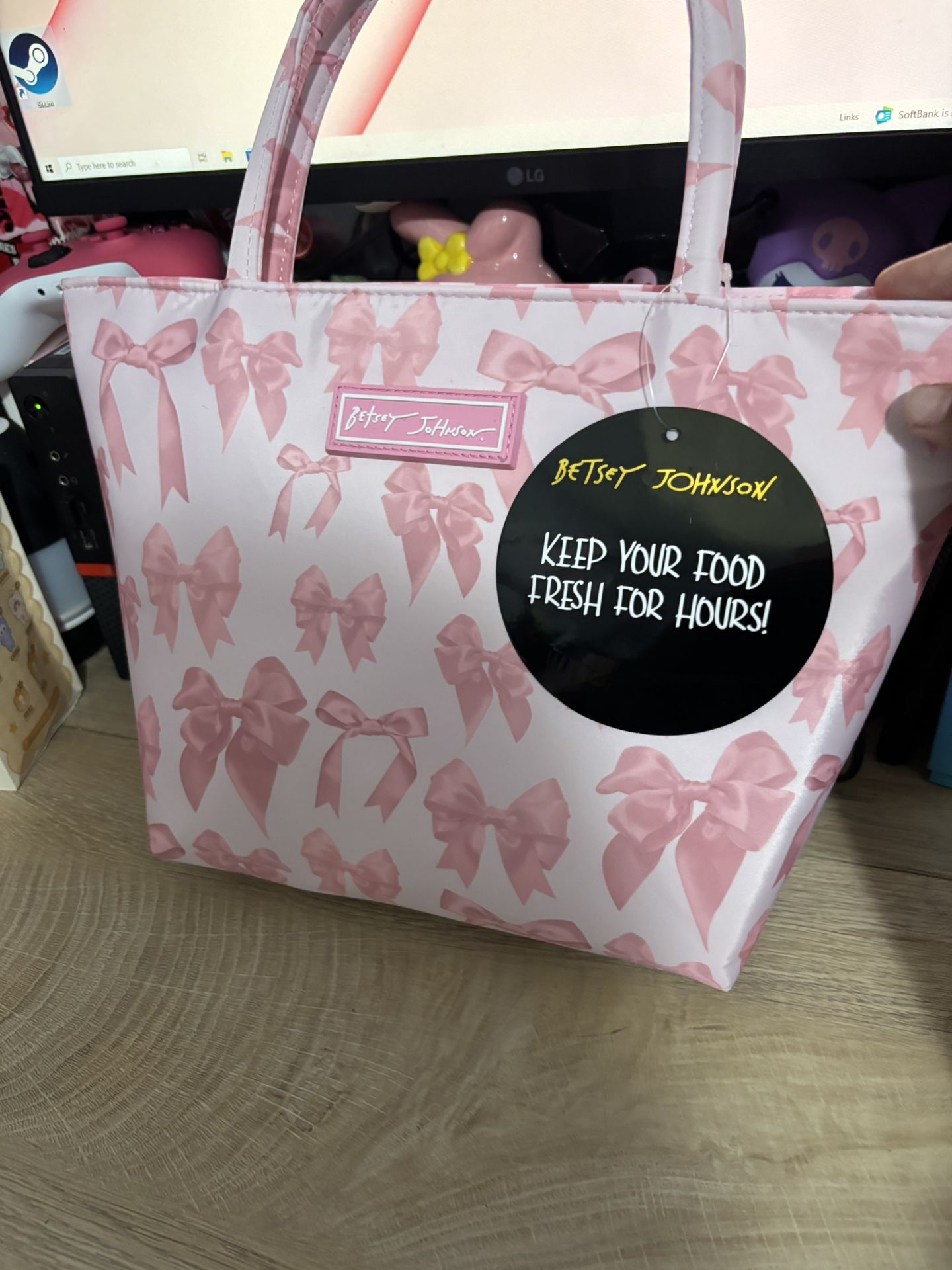 New Betsey Johnson lunch bag