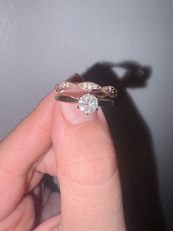 14k Gold Solitaire Engagement Ring Set