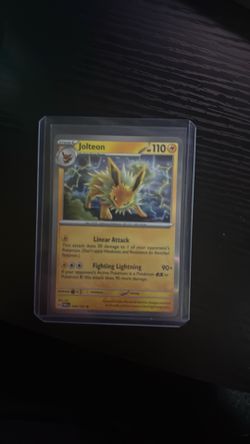 Jolteon Pokémon card