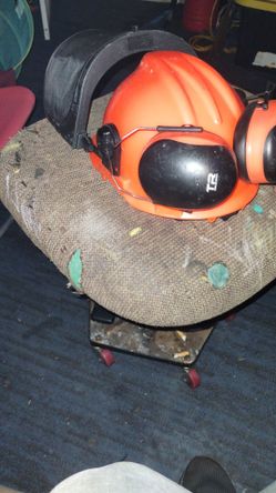 Landscapers Hardhat And Ear Defenders 