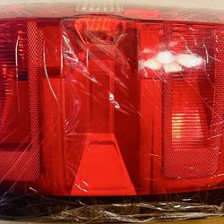 Tail Light Assembly for 2009-2010 Toyota Corolla
