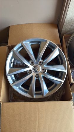 18” Infiniti Silver Rims - Set of Four