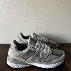 New Balance 990v5 Size 9.5 Men’s