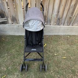 JEEP STROLLER Brand New Only Been Used Once $45 Firm