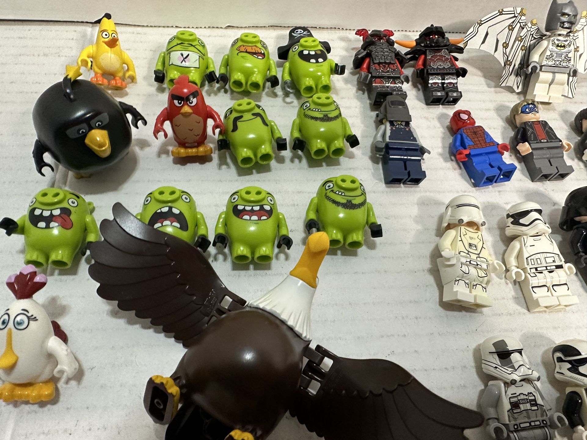 Lot of 20 lbs Lego with 100+ Minifigures