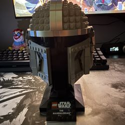 Mandalorian Helmet Lego